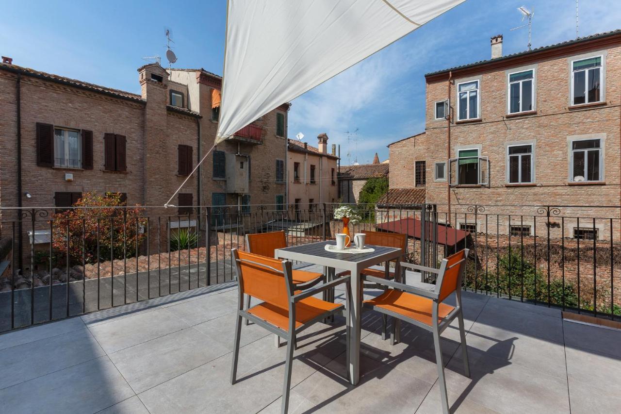 Ferrara Casa Dell'Archivolto Con Garage Apartment Ngoại thất bức ảnh