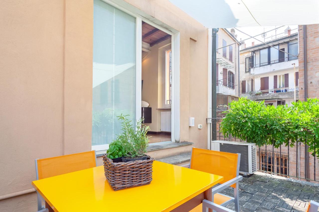 Ferrara Casa Dell'Archivolto Con Garage Apartment Ngoại thất bức ảnh